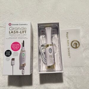 Grande Lash-Lift Heated Lash Curler